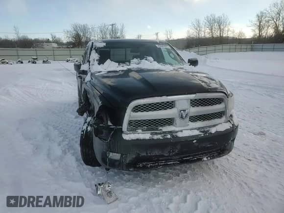 2010 Dodge 1500 Laramie z VIN 1D7RV1GT0AS196998, wystawiony jako Copart lot #45585925 z przebiegiem Nie podano mil oraz Szkoda całkowita • Salvage title. Historia ofert i sprzedaży dostępna na DreamBid. Obrazek 11.