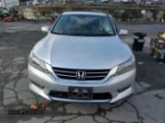 ✅ 2015 Honda Accord Touring • VIN: 1HGCR3F97FA008210 • Lot: 89469585. Wystawiony na Copart z przebiegiem 68 788 mil. Bezpłatny archiwum sprzedaży aukcyjnych z USA i szczegółowy raport historii pojazdu na DreamBid. Zdjęcie 5.