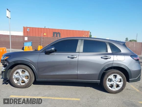 ✅ 2025 Honda HR-V LX • VIN: 3CZRZ1H35SM718591 • Lot: 43475646. Listed on IAAI with 18,588 mi. Free auction sales archive from the USA and detailed vehicle history report at DreamBid. Image 14.