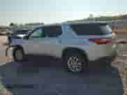 2019 Chevrolet Traverse LS z VIN 1GNERLKW8KJ235412, wystawiony jako Copart lot #71213355 z przebiegiem 193 889 mil mil oraz Szkoda całkowita • Salvage title. Historia ofert i sprzedaży dostępna na DreamBid. Obrazek 2.