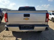 ✅ 2018 Chevrolet Silverado 1500 LTZ • VIN: 3GCUKSEC3JG336300 • Lot: 89837445. Wystawiony na Copart z przebiegiem 206 156 mil. Bezpłatny archiwum sprzedaży aukcyjnych z USA i szczegółowy raport historii pojazdu na DreamBid. Zdjęcie 6.