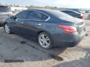 ✅ 2013 Nissan Altima SL • VIN: 1N4BL3AP7DC194128 • Lot: 43879739. Wystawiony na IAAI z przebiegiem 119 825 mil. Bezpłatny archiwum sprzedaży aukcyjnych z USA i szczegółowy raport historii pojazdu na DreamBid. Zdjęcie 3.