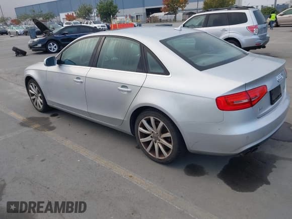 ✅ 2013 Audi A4 Premium Plus • VIN: WAUFFAFL3DN003254 • Lot: 43864759. Listed on IAAI with 138,603 mi. Free auction sales archive from the USA and detailed vehicle history report at DreamBid. Image 3.