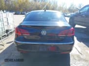 ✅ 2013 Volkswagen CC R-Line • VIN: WVWBP7AN1DE500863 • Lot: 40929279. Listed on IAAI with 150,379 mi. Free auction sales archive from the USA and detailed vehicle history report at DreamBid. Image 16.