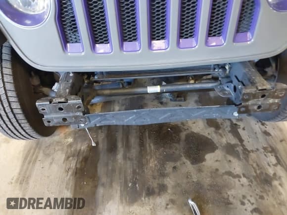 ✅ 2018 Jeep Wrangler Unlimited Sport S • VIN: 1C4HJXDG5JW321871 • Лот: 41297989. Опубликован ранее на IAAI с пробегом 71 975 миль. Бесплатный доступ к архиву аукционных продаж из США и подробный отчёт об истории автомобиля на DreamBid. Изображение 19.