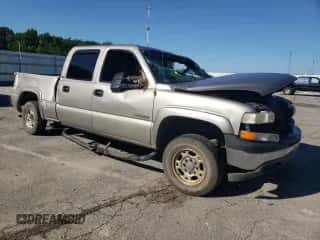 2002 Chevrolet Silverado 1500HD LS с VIN 1GCGK13U52F190696, выставлен на аукционе Copart как лот 63625965 с пробегом 287 469 миль миль и Списание • Salvage title. История ставок и продаж доступна на DreamBid. Изображение 4.
