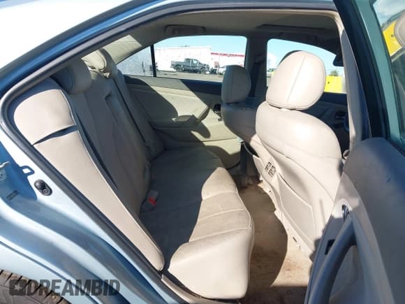 ✅ 2009 Toyota Camry • VIN: 4T1BB46K79U076593 • Lot: 43471627. Wystawiony na IAAI z przebiegiem 133 261 mil. Bezpłatny archiwum sprzedaży aukcyjnych z USA i szczegółowy raport historii pojazdu na DreamBid. Zdjęcie 8.