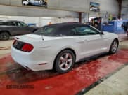 ✅ 2015 Ford Mustang V6 • VIN: 1FATP8EM5F5337235 • Lot: 94590405. Wystawiony na Copart z przebiegiem 50 459 mil. Bezpłatny archiwum sprzedaży aukcyjnych z USA i szczegółowy raport historii pojazdu na DreamBid. Zdjęcie 3.
