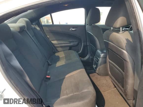 2014 Dodge Charger SE z VIN 2C3CDXBGXEH262295, wystawiony jako Copart lot #71543905 z przebiegiem 151 759 mil mil oraz Szkoda całkowita • Salvage title. Historia ofert i sprzedaży dostępna na DreamBid. Obrazek 10.