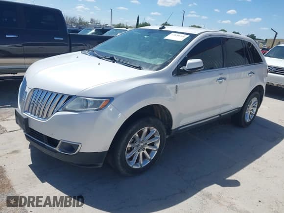 ✅ 2015 Lincoln MKX • VIN: 2LMDJ6JK4FBL29292 • Lot: 42830116. Listed on IAAI with 189,653 mi. Free auction sales archive from the USA and detailed vehicle history report at DreamBid. Image 2.