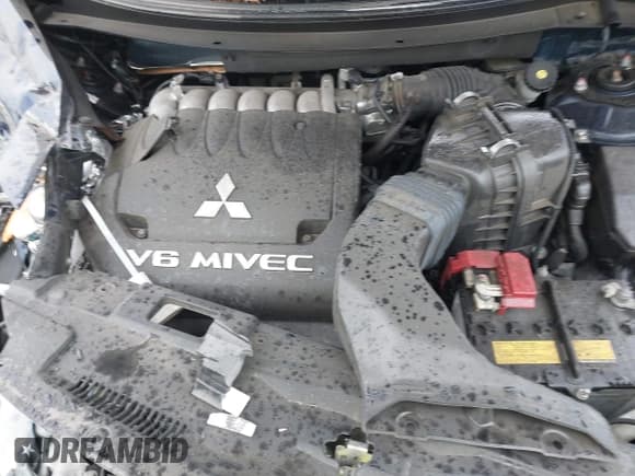 ✅ 2018 Mitsubishi Outlander GT • VIN: JA4JZ4AX6JZ054133 • Лот: 42350643. Опубликован ранее на IAAI с пробегом 78 920 миль. Бесплатный доступ к архиву аукционных продаж из США и подробный отчёт об истории автомобиля на DreamBid. Изображение 10.