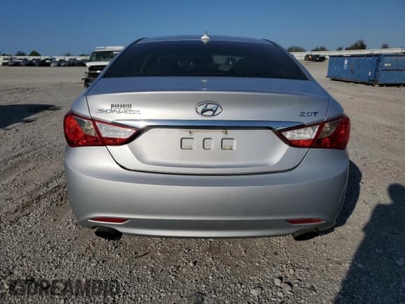 ✅ 2012 Hyundai Sonata SE • VIN: 5NPEC4AB2CH413419 • Lot: 84731695. Wystawiony na Copart z przebiegiem 152 475 mil. Bezpłatny archiwum sprzedaży aukcyjnych z USA i szczegółowy raport historii pojazdu na DreamBid. Zdjęcie 6.