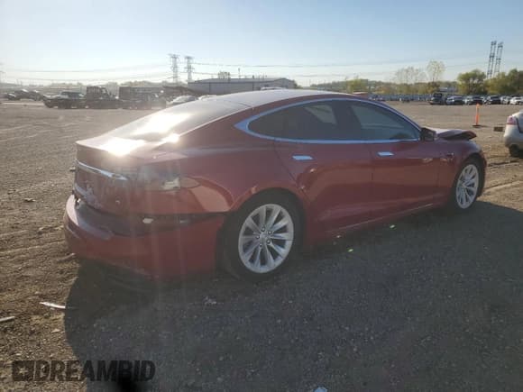 ✅ 2017 Tesla Model S 60 • VIN: 5YJSA1E17HF185660 • Lot: 86136925. Listed on Copart with 148,462 mi. Free auction sales archive from the USA and detailed vehicle history report at DreamBid. Image 3.