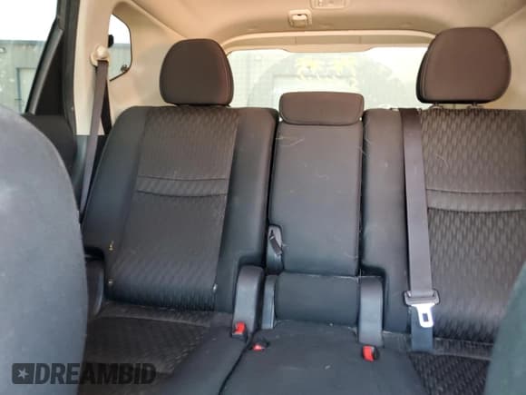 ✅ 2018 Nissan Rogue SV • VIN: KNMAT2MV0JP620501 • Lot: 80358545. Wystawiony na Copart z przebiegiem 80 311 mil. Bezpłatny archiwum sprzedaży aukcyjnych z USA i szczegółowy raport historii pojazdu na DreamBid. Zdjęcie 10.