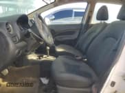 ✅ 2015 Nissan Note SR • VIN: 3N1CE2CPXFL411469 • Lot: 53751805. Wystawiony na Copart z przebiegiem 64 144 mil. Bezpłatny archiwum sprzedaży aukcyjnych z USA i szczegółowy raport historii pojazdu na DreamBid. Zdjęcie 7.