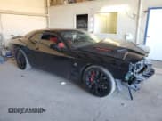 ✅ 2018 Dodge Challenger R/T Scat Pack • VIN: 2C3CDZFJ2JH181920 • Lot: 56241284. Wystawiony na Copart z przebiegiem 83 194 mil. Bezpłatny archiwum sprzedaży aukcyjnych z USA i szczegółowy raport historii pojazdu na DreamBid. Zdjęcie 4.
