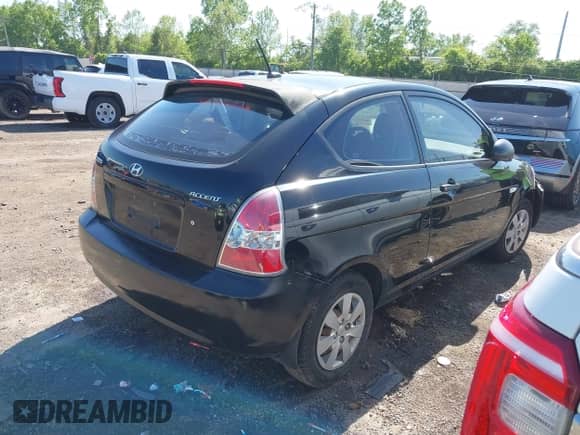 2009 Hyundai Accent GS с VIN KMHCM36CX9U135525, выставлен на аукционе IAAI как лот 42231137 с пробегом 142 118 миль миль и . История ставок и продаж доступна на DreamBid. Изображение 4.