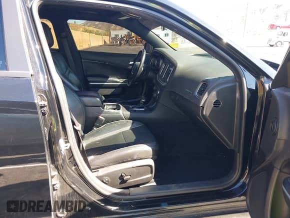 2021 Dodge Charger SXT with VIN 2C3CDXBG4MH536671, listed as a IAAI auction lot 43460985 with 83,143 mi miles and . Bid and sale history available at DreamBid. Image 5.