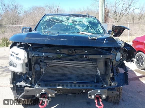 ✅ 2022 Chevrolet Silverado 1500 LT Trail Boss • VIN: 3GCUDFED3NG621160 • Lot: 41711947. Wystawiony na IAAI z przebiegiem 49 383 mil. Bezpłatny archiwum sprzedaży aukcyjnych z USA i szczegółowy raport historii pojazdu na DreamBid. Zdjęcie 13.