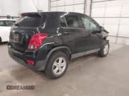 ✅ 2021 Chevrolet Trax LS • VIN: KL7CJNSB4MB314067 • Lot: 43102870. Listed on IAAI with 20,609 mi. Free auction sales archive from the USA and detailed vehicle history report at DreamBid. Image 4.