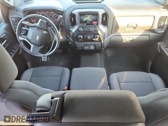 ✅ 2022 Chevrolet Silverado 2500HD LT • VIN: 2GC4WNE79N1234233 • Лот: 91888875. Опубликован ранее на Copart с пробегом 31 541 миль. Бесплатный доступ к архиву аукционных продаж из США и подробный отчёт об истории автомобиля на DreamBid. Изображение 8.