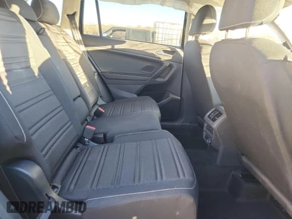 ✅ 2024 Volkswagen Tiguan S • VIN: 3VVFB7AX8RM165525 • Lot: 93033285. Listed on Copart with 5,945 mi. Free auction sales archive from the USA and detailed vehicle history report at DreamBid. Image 11.