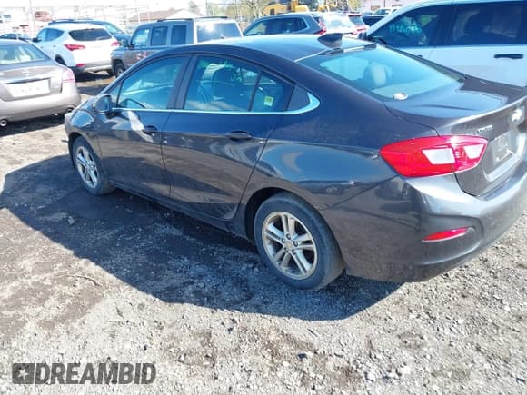 ✅ 2016 Chevrolet Cruze LT • VIN: 1G1BE5SMXG7273321 • Lot: 43491200. Listed on IAAI with 174,729 mi. Free auction sales archive from the USA and detailed vehicle history report at DreamBid. Image 3.