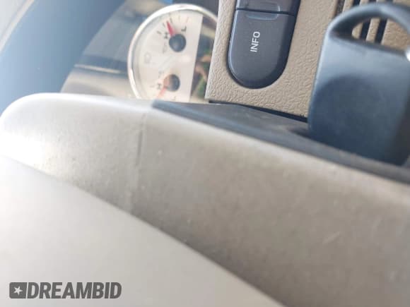 ✅ 2008 Ford F-150 XLT • VIN: 1FTPW14528FB18391 • Lot: 43050009. Listed on IAAI with 231,063 mi. Free auction sales archive from the USA and detailed vehicle history report at DreamBid. Image 11.