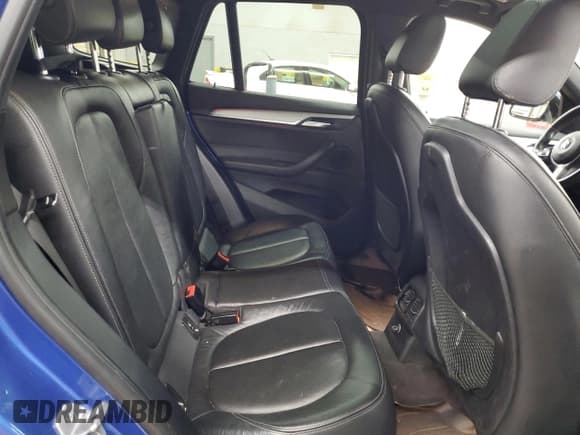 ✅ 2018 BMW X1 xDrive28i • VIN: WBXHT3C30J5K23938 • Lot: 91884085. Listed on Copart with 120,329 mi. Free auction sales archive from the USA and detailed vehicle history report at DreamBid. Image 11.