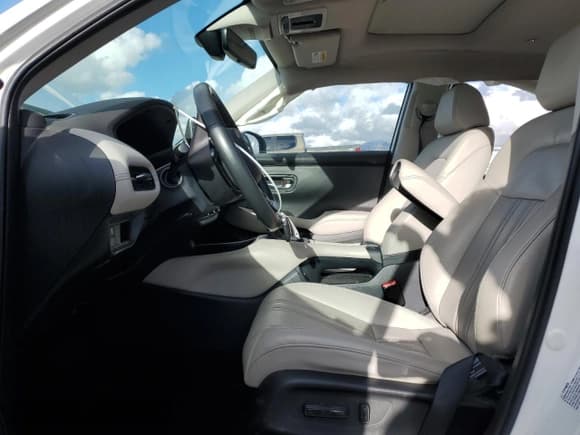 ✅ 2023 Honda HR-V EX-L • VIN: 3CZRZ1H76PM714432 • Lot: 86830335. Listed on Copart with 43,973 mi. Free auction sales archive from the USA and detailed vehicle history report at DreamBid. Image 7.