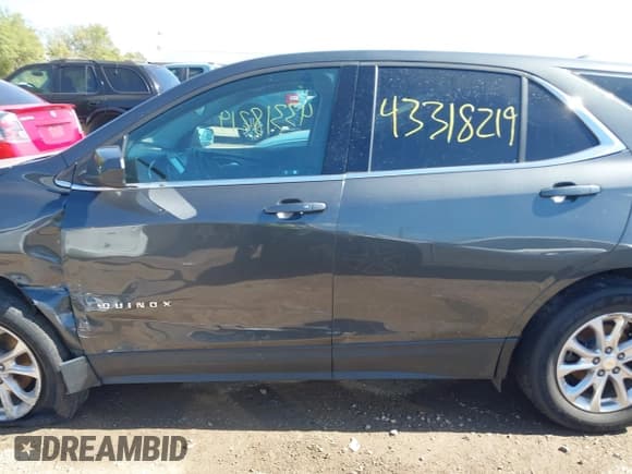 ✅ 2020 Chevrolet Equinox LT • VIN: 2GNAXUEVXL6236587 • Лот: 43318219. Опубликован ранее на IAAI с пробегом 93 202 миль. Бесплатный доступ к архиву аукционных продаж из США и подробный отчёт об истории автомобиля на DreamBid. Изображение 14.