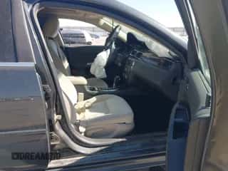 2013 Chevrolet Impala LT z VIN 2G1WG5E30D1258303, wystawiony jako IAAI lot #43319877 z przebiegiem Nie podano mil oraz . Historia ofert i sprzedaży dostępna na DreamBid. Obrazek 5.