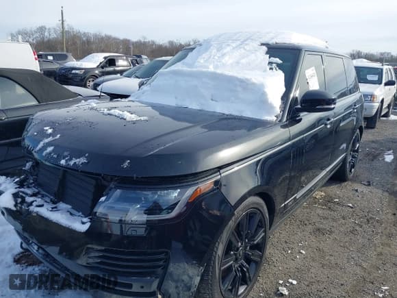 ✅ 2020 Land Rover Range Rover • VIN: SALGS5SE4LA413304 • Lot: 41264428. Listed on IAAI with 56,457 mi. Free auction sales archive from the USA and detailed vehicle history report at DreamBid. Image 18.