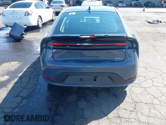 ✅ 2024 Toyota Prius LE • VIN: JTDADABU9R3022198 • Lot: 43122047. Listed on IAAI with 18,714 mi. Free auction sales archive from the USA and detailed vehicle history report at DreamBid. Image 18.