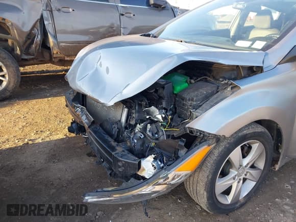 ✅ 2012 Hyundai Elantra Limited • VIN: KMHDH4AE0CU190712 • Лот: 43766612. Опубликован ранее на IAAI с пробегом 117 403 миль. Бесплатный доступ к архиву аукционных продаж из США и подробный отчёт об истории автомобиля на DreamBid. Изображение 6.