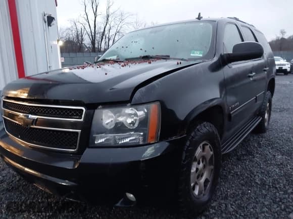 ✅ 2010 Chevrolet Tahoe LT • VIN: 1GNUKBE05AR248944 • Lot: 43825492. Wystawiony na IAAI z przebiegiem 222 160 mil. Bezpłatny archiwum sprzedaży aukcyjnych z USA i szczegółowy raport historii pojazdu na DreamBid. Zdjęcie 6.
