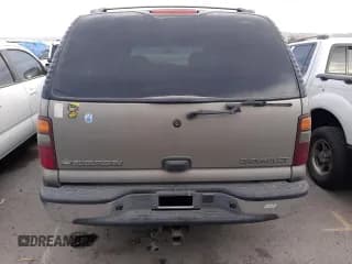 ✅ 2002 Chevrolet Suburban LT • VIN: 1GNFK16T32J239686 • Lot: 73612184. Wystawiony na Copart z przebiegiem Nie podano. Bezpłatny archiwum sprzedaży aukcyjnych z USA i szczegółowy raport historii pojazdu na DreamBid. Zdjęcie 6.