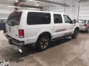 ✅ 2000 Ford Excursion XLT • VIN: 1FMNU41S1YEB10342 • Lot: 42068928. Listed on IAAI with 202,584 mi. Free auction sales archive from the USA and detailed vehicle history report at DreamBid. Image 4.
