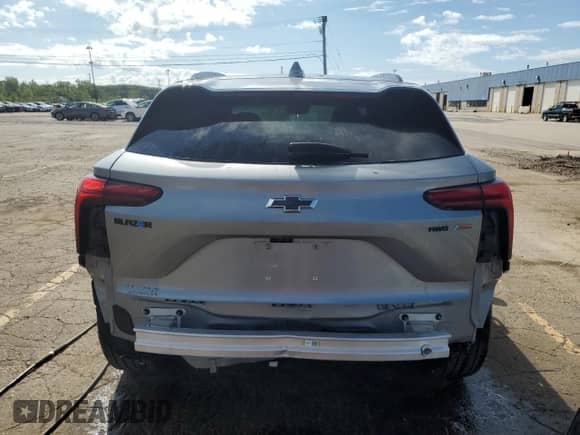 2024 Chevrolet Blazer EV eAWD RS z VIN 3GNKDCRJ9RS148137, wystawiony jako Copart lot #69005545 z przebiegiem 20 052 mil mil oraz Czysty tytuł • Clean title. Historia ofert i sprzedaży dostępna na DreamBid. Obrazek 6.