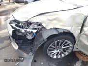 ✅ 2019 Lexus ES 350 • VIN: JTHBZ1B18K2002546 • Lot: 43336601. Wystawiony na IAAI z przebiegiem 63 634 mil. Bezpłatny archiwum sprzedaży aukcyjnych z USA i szczegółowy raport historii pojazdu na DreamBid. Zdjęcie 17.