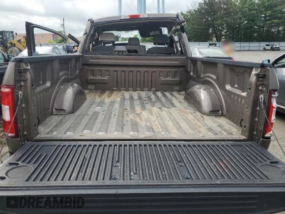 ✅ 2018 Ford F-150 XL • VIN: 1FTMF1E54JKD77172 • Lot: 65162505. Listed on Copart with Not provided. Free auction sales archive from the USA and detailed vehicle history report at DreamBid. Image 10.