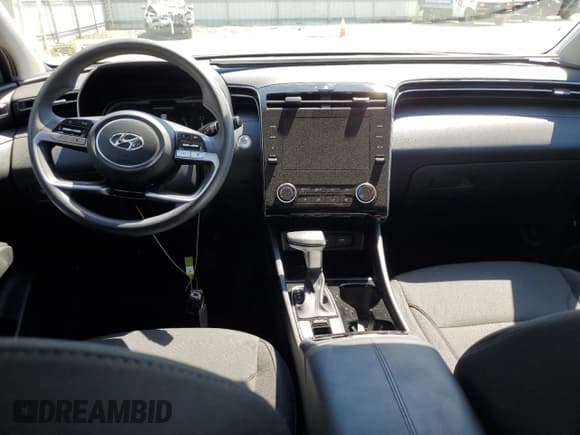 ✅ 2022 Hyundai Tucson SEL • VIN: 5NMJBCAE8NH138306 • Lot: 48530403. Wystawiony na Copart z przebiegiem 9 023 mil. Bezpłatny archiwum sprzedaży aukcyjnych z USA i szczegółowy raport historii pojazdu na DreamBid. Zdjęcie 8.