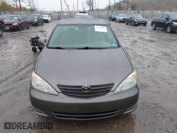 ✅ 2004 Toyota Camry STD • VIN: 4T1BE32KX4U934154 • Лот: 43583426. Опубликован ранее на IAAI с пробегом 121 421 миль. Бесплатный доступ к архиву аукционных продаж из США и подробный отчёт об истории автомобиля на DreamBid. Изображение 12.