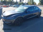 ✅ 2024 Tesla Model 3 Performance • VIN: 5YJ3E1ET9RF842082 • Lot: 43419494. Wystawiony na IAAI z przebiegiem 10 544 mil. Bezpłatny archiwum sprzedaży aukcyjnych z USA i szczegółowy raport historii pojazdu na DreamBid. Zdjęcie 19.