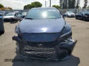 ✅ 2023 Lexus RX 350 • VIN: 2T2BAMBA7PC015691 • Lot: 57328005. Wystawiony na Copart z przebiegiem Nie podano. Bezpłatny archiwum sprzedaży aukcyjnych z USA i szczegółowy raport historii pojazdu na DreamBid. Zdjęcie 5.