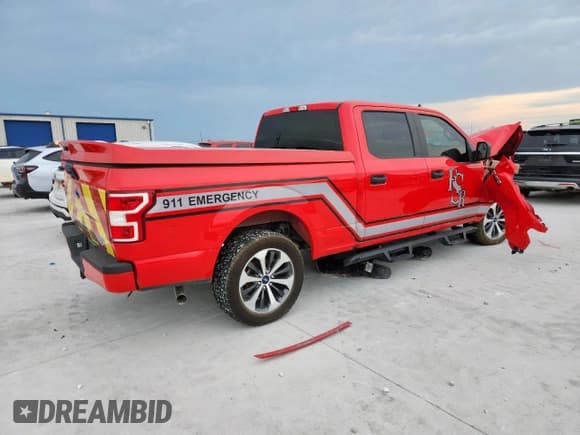 ✅ 2020 Ford F-150 XL • VIN: 1FTFW1E54LKD51957 • Lot: 68196125. Wystawiony na Copart z przebiegiem Nie podano. Bezpłatny archiwum sprzedaży aukcyjnych z USA i szczegółowy raport historii pojazdu na DreamBid. Zdjęcie 3.