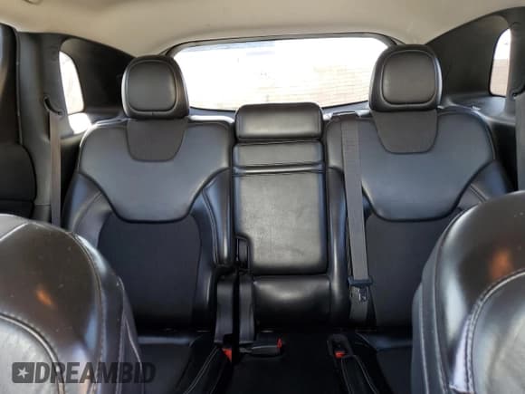 ✅ 2018 Jeep Cherokee Latitude Plus • VIN: 1C4PJLLB5JD511692 • Лот: 85916325. Опубликован ранее на Copart с пробегом 192 170 миль. Бесплатный доступ к архиву аукционных продаж из США и подробный отчёт об истории автомобиля на DreamBid. Изображение 10.