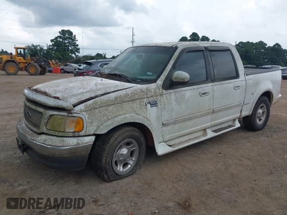 ✅ 2001 Ford F-150 XLT • VIN: 1FTRW07W41KA42743 • Лот: 42605714. Опубликован ранее на IAAI с пробегом 254 360 миль. Бесплатный доступ к архиву аукционных продаж из США и подробный отчёт об истории автомобиля на DreamBid. Изображение 2.