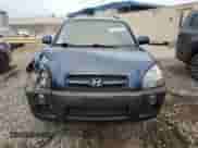2005 Hyundai Tucson GLS z VIN KM8JN72D85U131798, wystawiony jako Copart lot #79274634 z przebiegiem 122 271 mil mil oraz Szkoda całkowita • Salvage title. Historia ofert i sprzedaży dostępna na DreamBid. Obrazek 5.