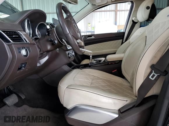 ✅ 2019 Mercedes-Benz GLS 550 • VIN: 4JGDF7DE6KB211320 • Lot: 61063535. Listed on Copart with 58,484 mi. Free auction sales archive from the USA and detailed vehicle history report at DreamBid. Image 7.